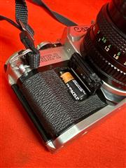 Canon AE-1 SLR Film 35mm Camera 50mm Canon 1 : 1.8 FD Lens